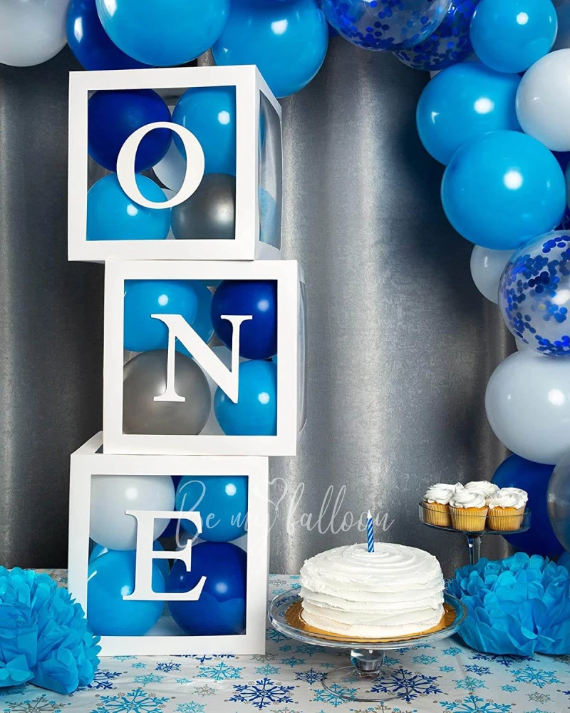 Balloons in boxes One