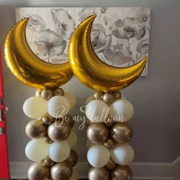 Набор воздушных столбов с золотыми полумесяцами